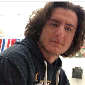 Meet your Posher, Quinn